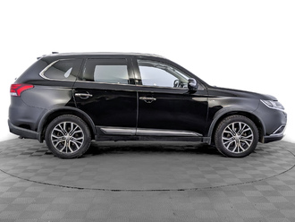 фото Mitsubishi Outlander III 2018