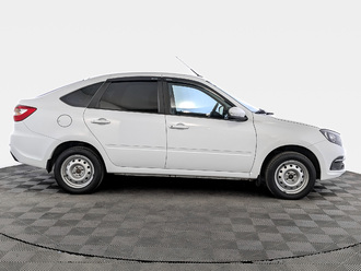 фото Lada Granta II 2023