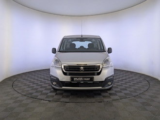 фото Peugeot Partner II 2021