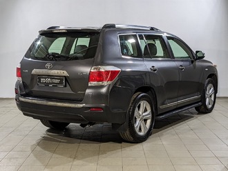 фото Toyota Highlander II 2011