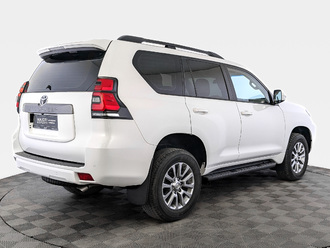 фото Toyota Land Cruiser Prado 150 2022