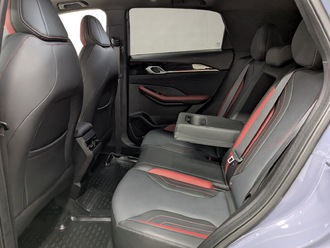 фото Geely Coolray 2024