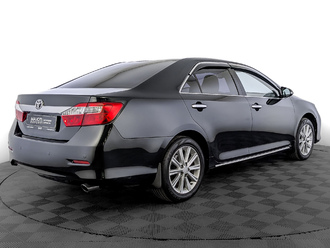 фото Toyota Camry VII 2013