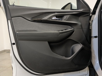 фото Chevrolet TrailBlazer 2021 с пробегом