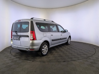 фото Lada Largus 2021