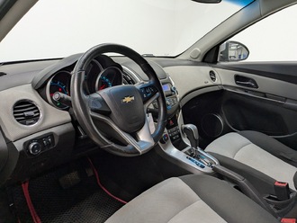 фото Chevrolet Cruze (J300/J305) 2014