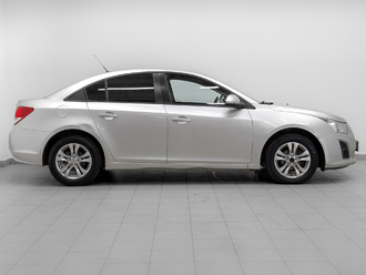 фото Chevrolet Cruze (J300/J305) 2014