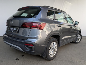 фото Volkswagen Taos I 2022