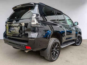 фото Toyota Land Cruiser Prado 150 2022