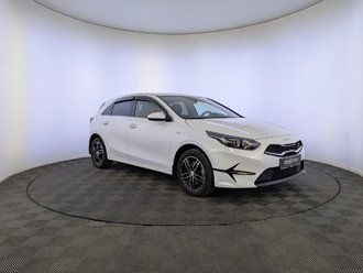 фото Kia Ceed III 2022