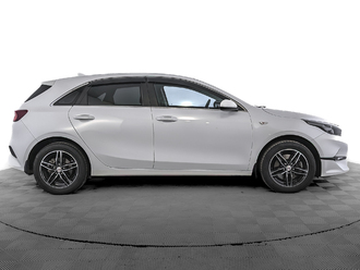 фото Kia Ceed III 2022