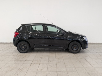 фото Renault Sandero II 2018