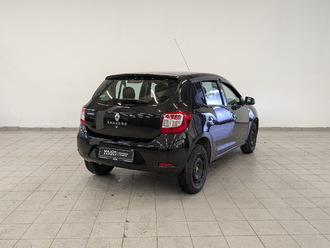 фото Renault Sandero II 2018