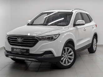 фото FAW Besturn X40 2020