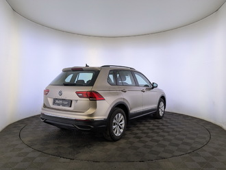 фото Volkswagen Tiguan II 2021