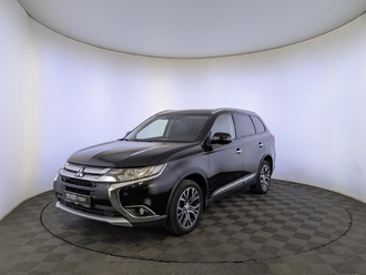 фото Mitsubishi Outlander III 2017