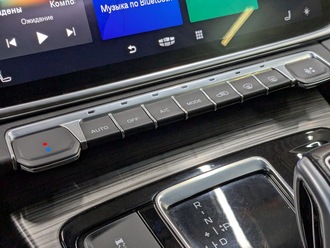 фото Geely Atlas Pro 2021