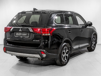 фото Mitsubishi Outlander III 2018