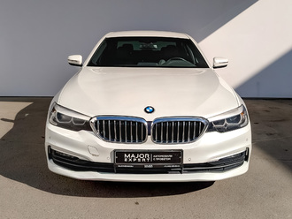 фото BMW 5 (G30/F90) 2020