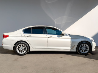 фото BMW 5 (G30/F90) 2020