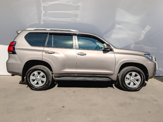 фото Toyota Land Cruiser Prado 150 2021
