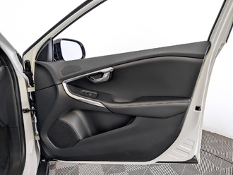 фото Volvo V40 Cross Country 2016 с пробегом