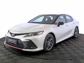 фото Toyota Camry VIII 2021