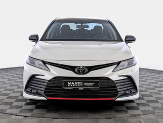фото Toyota Camry VIII 2021