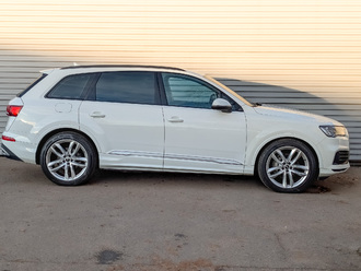 фото Audi Q7 (4M) 2021