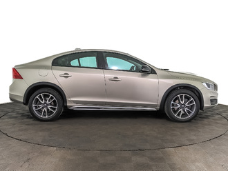 фото Volvo S60 II 2017