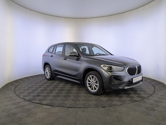 фото BMW X1 (F48) 2020
