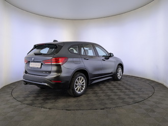 фото BMW X1 (F48) 2020
