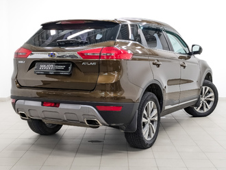 фото Geely Atlas 2020