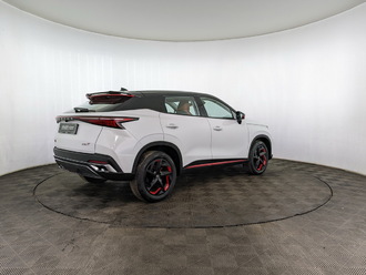 фото Omoda C5 I 2023