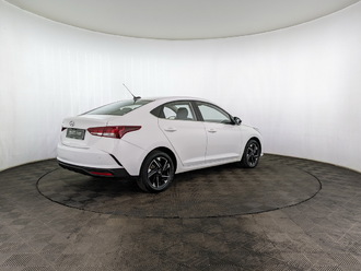фото Hyundai Solaris II 2021