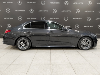 фото Mercedes-Benz C (W/S206) 2021