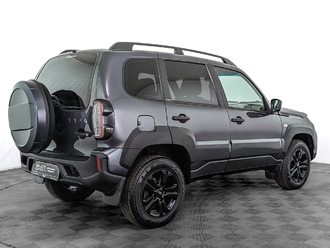 фото Lada Niva (Niva Travel) 2022