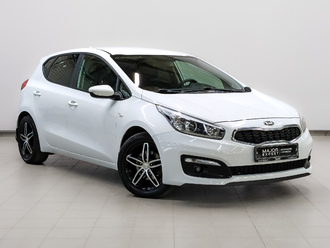 фото Kia Cee`d II 2017