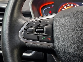 фото Geely Coolray 2022