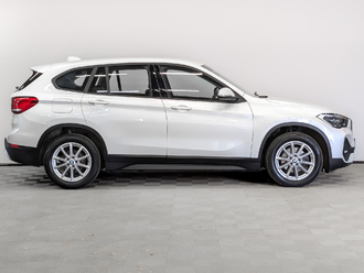 фото BMW X1 (F48) 2020