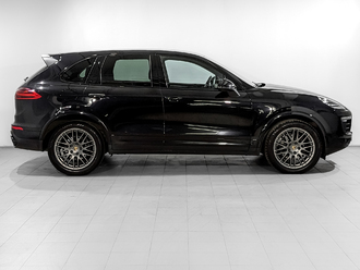 фото Porsche Cayenne II 2016