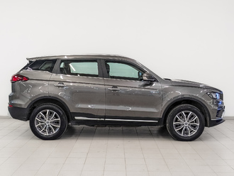 фото Geely Atlas Pro 2022