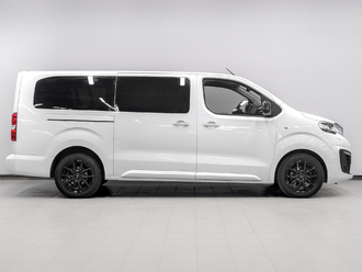 фото Peugeot Traveller 2018