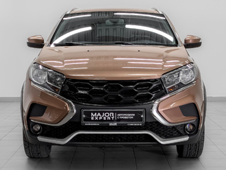 фото Lada XRAY 2021