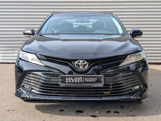 фото Toyota Camry VIII 2020