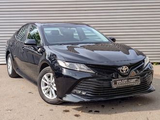 фото Toyota Camry VIII 2020