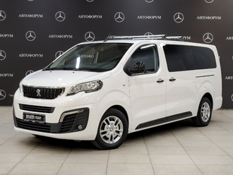 фото Peugeot Traveller 2022