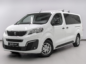 фото Peugeot Traveller 2022