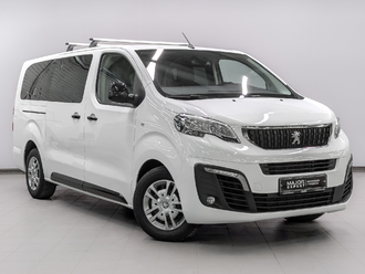 фото Peugeot Traveller 2022