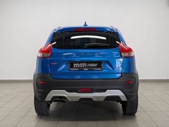 фото Lada XRAY 2020
